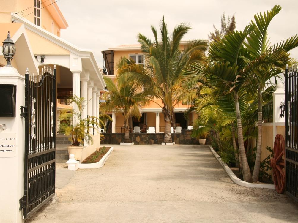 Le Capricorne Villas Grand Baie Exterior foto